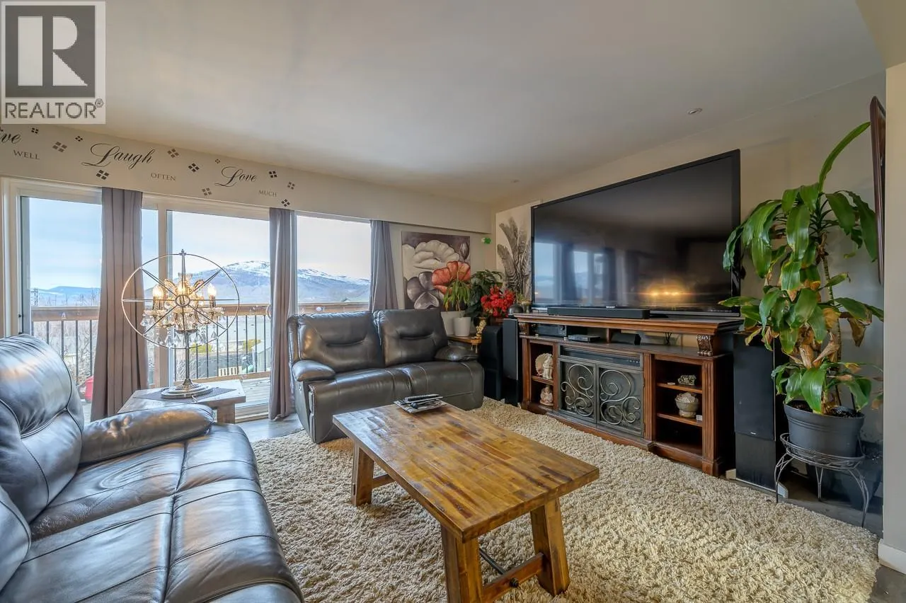 492 GRANDVIEW Terrace