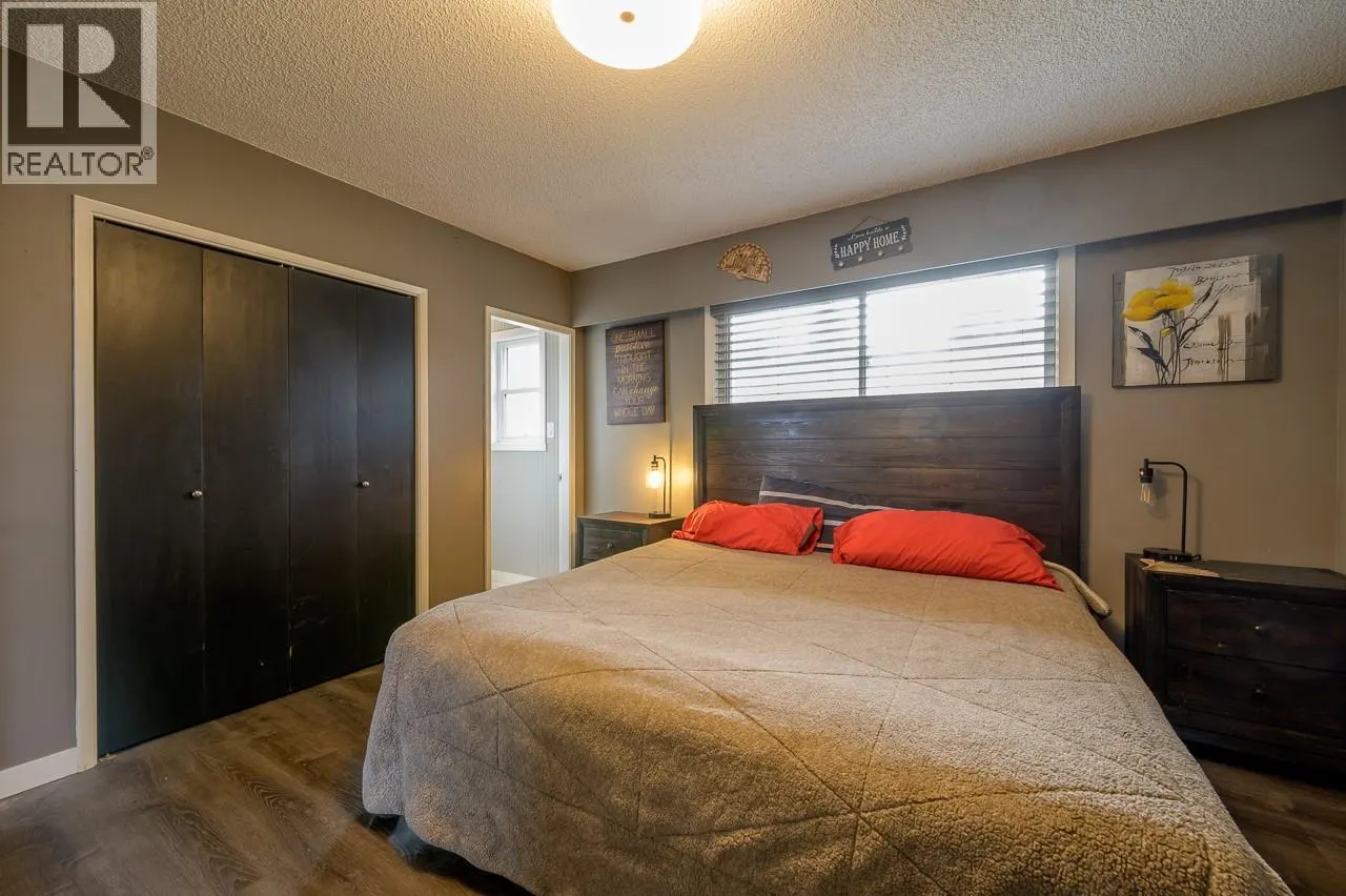 492 GRANDVIEW Terrace