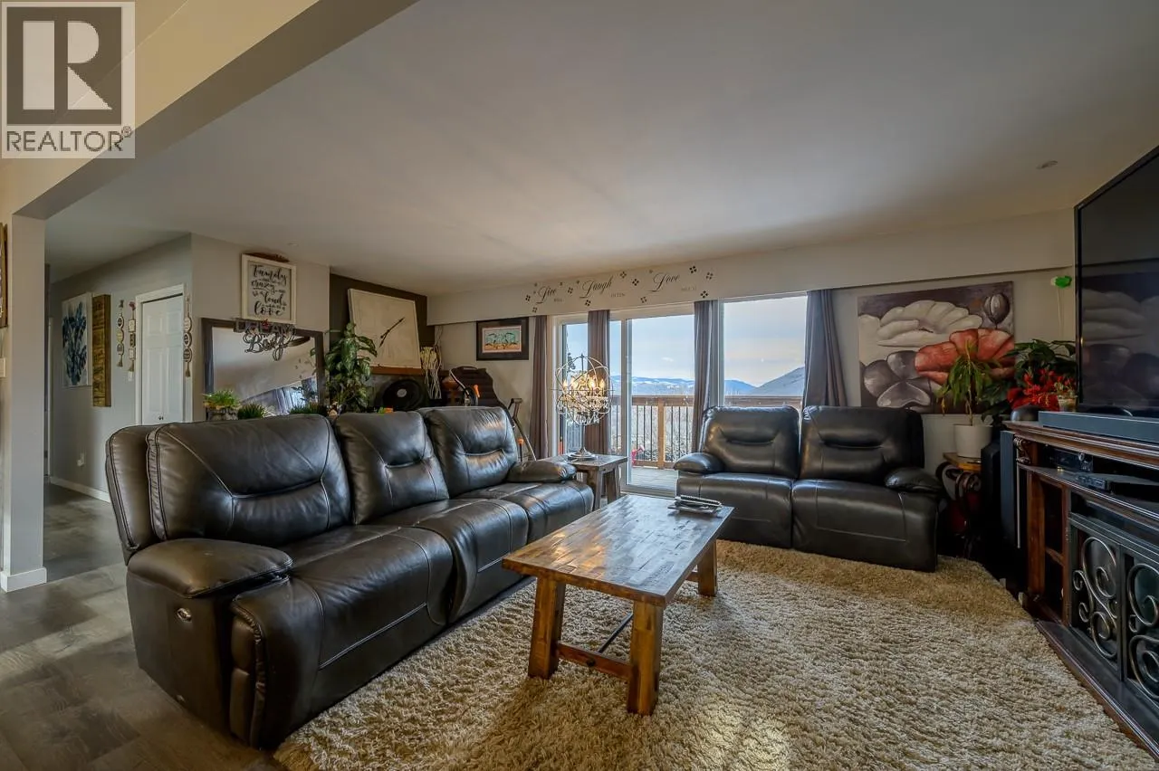 492 GRANDVIEW Terrace