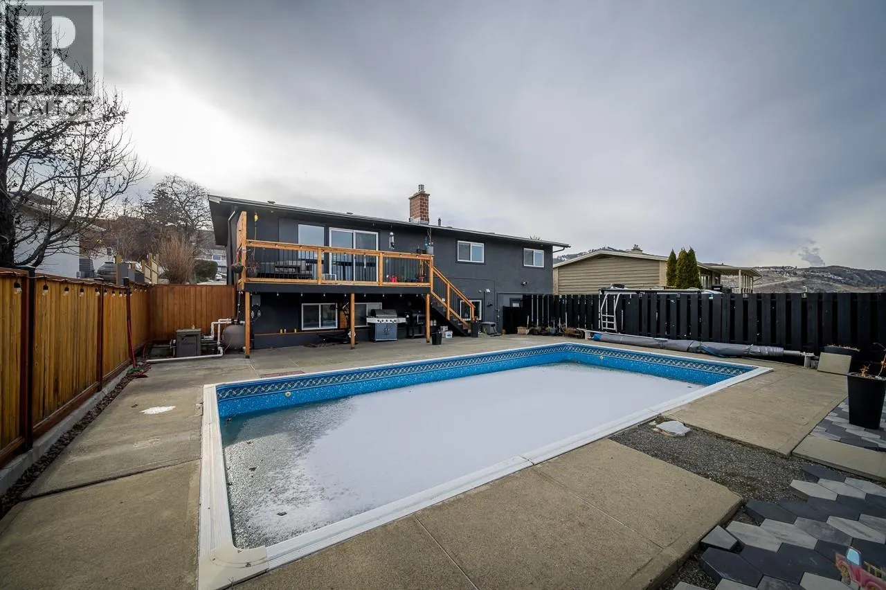 492 GRANDVIEW Terrace