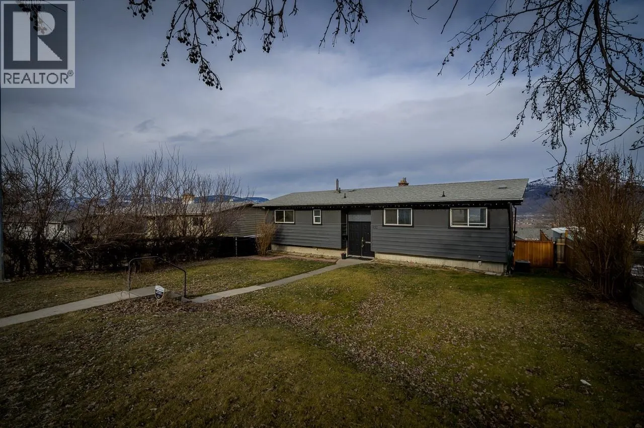 492 GRANDVIEW Terrace