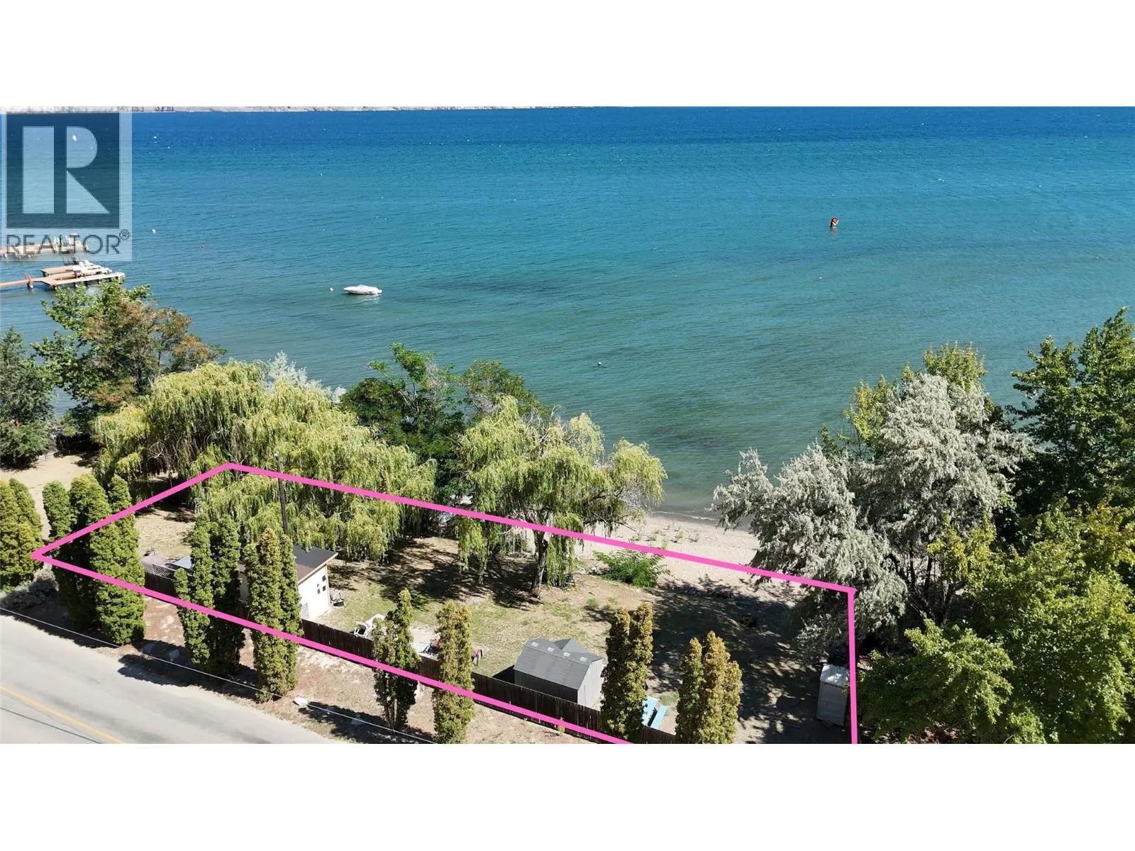 17001 Lakeshore Drive N
