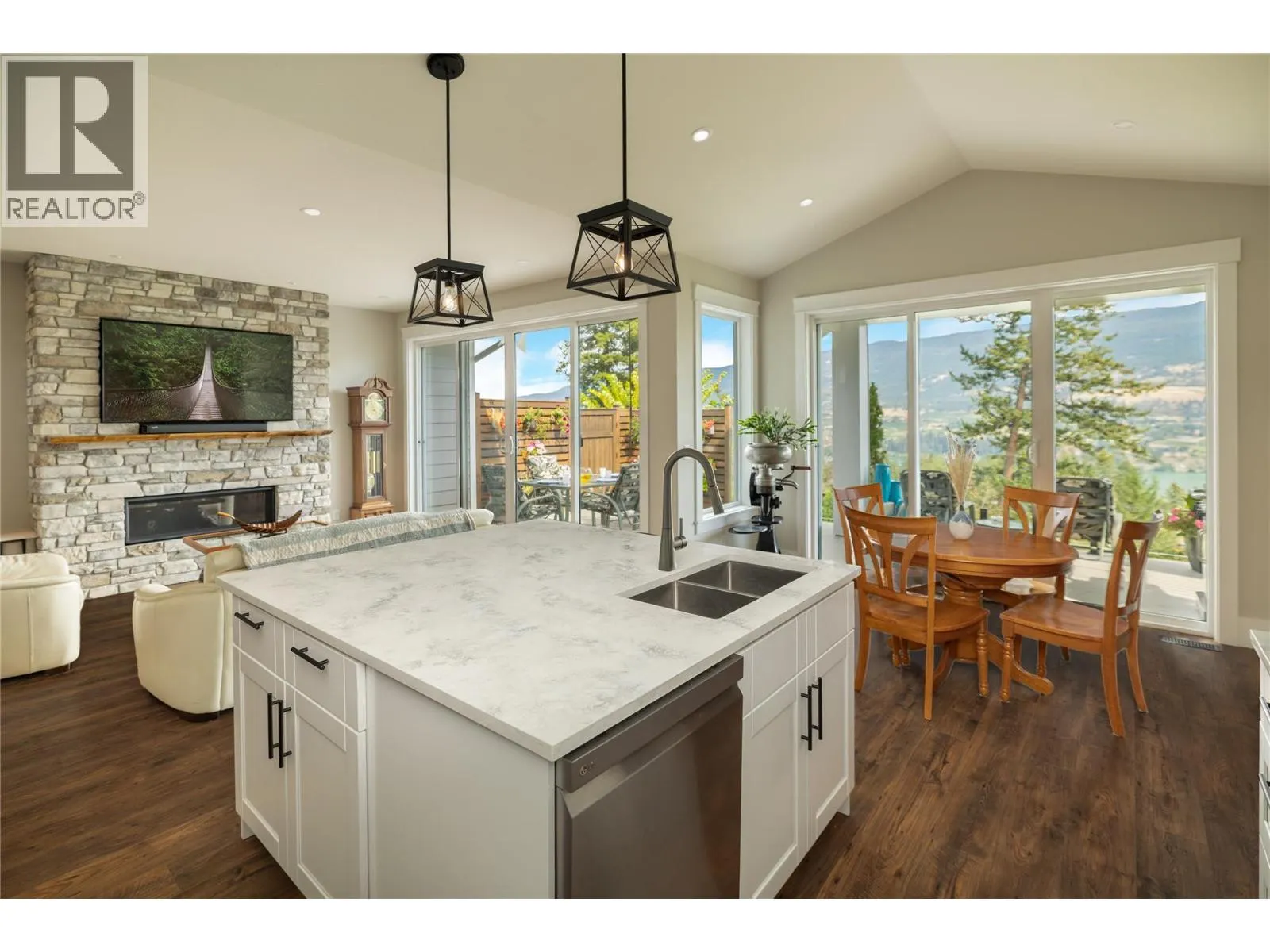 13137 Cliffstone Court