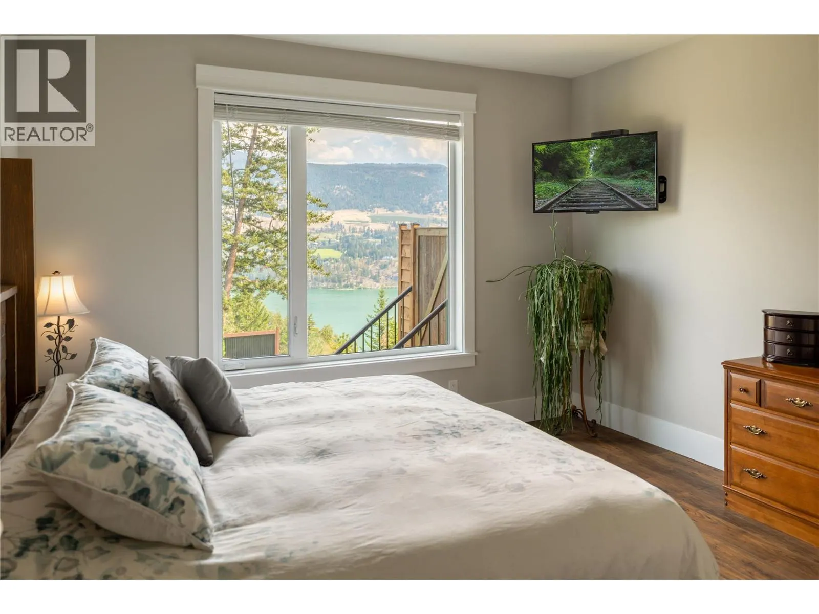 13137 Cliffstone Court