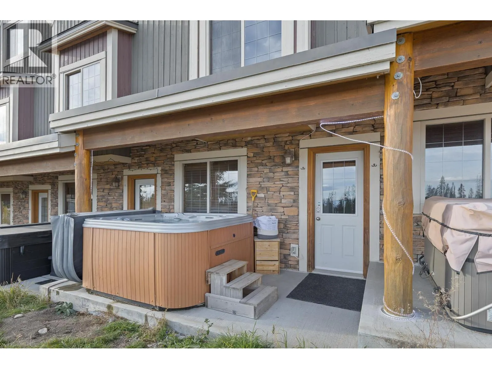 5015 Snowbird Way Unit# 16