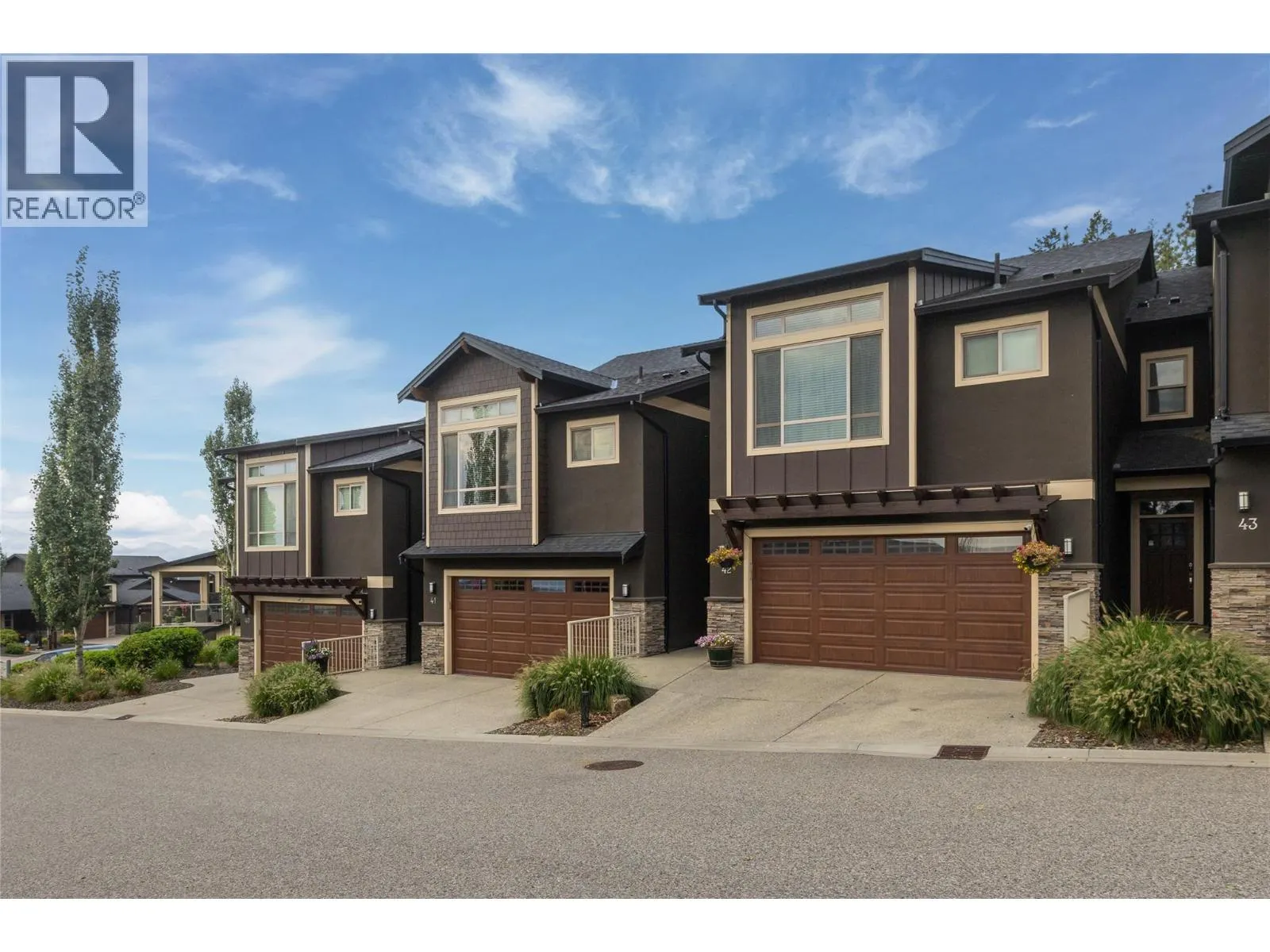 1870 Rosealee Lane Unit# 42