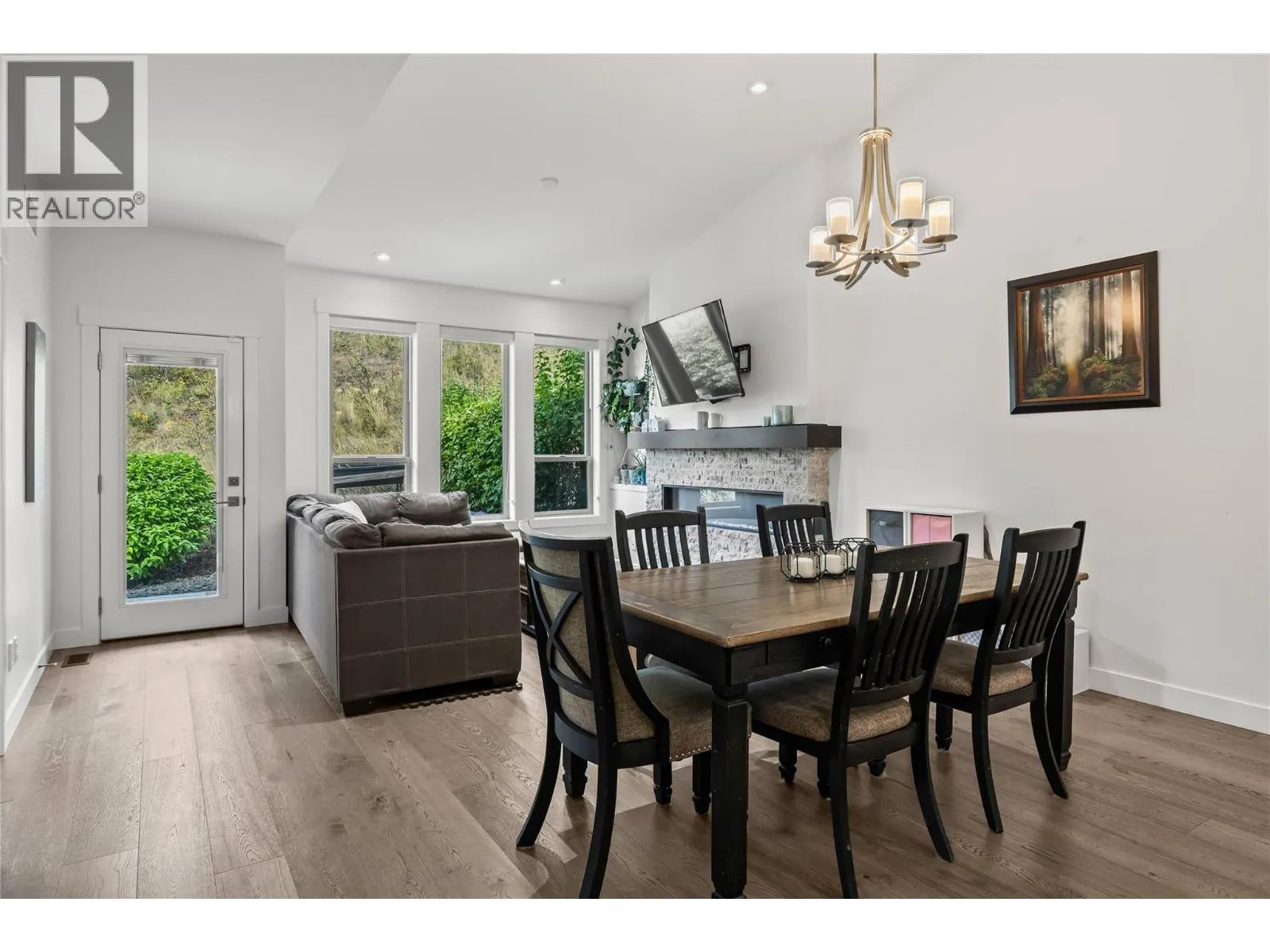 1870 Rosealee Lane Unit# 42