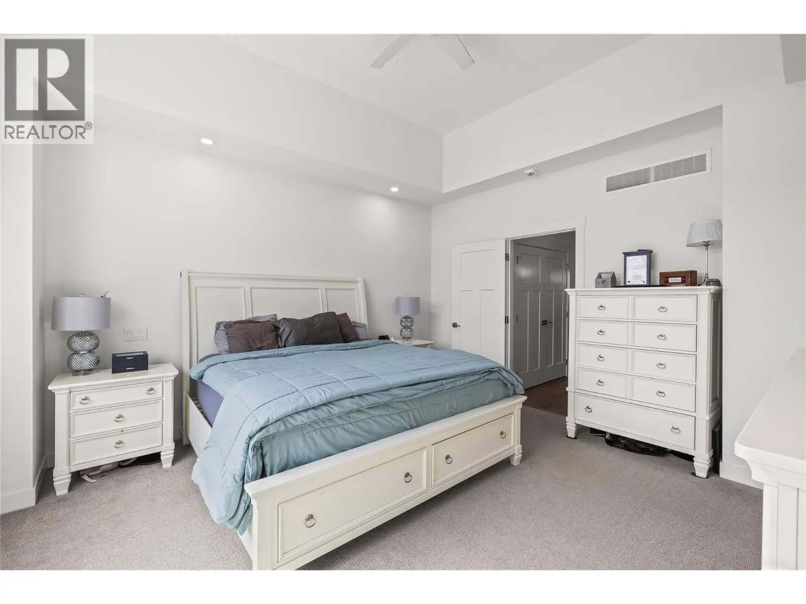 1870 Rosealee Lane Unit# 42
