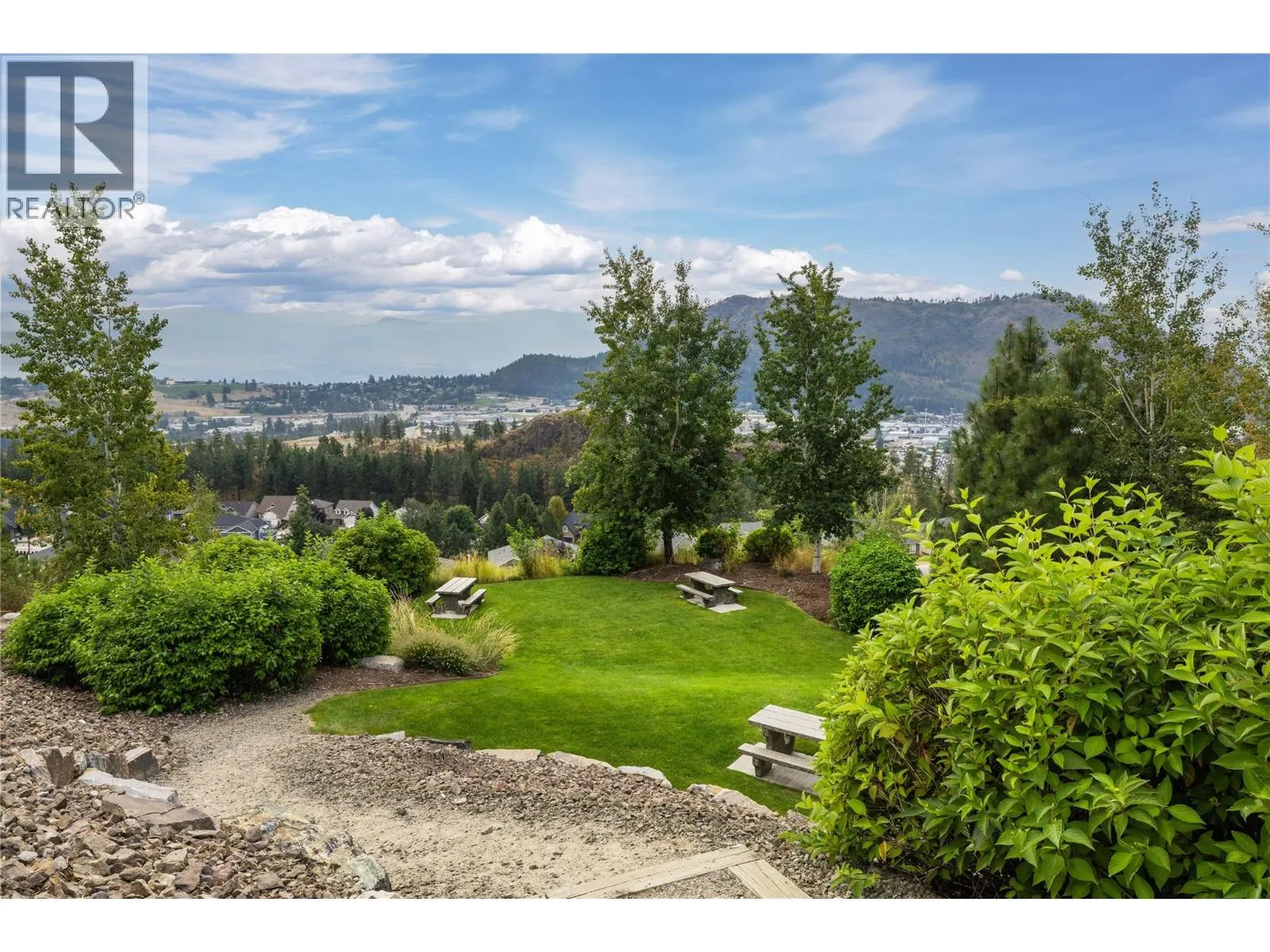 1870 Rosealee Lane Unit# 42