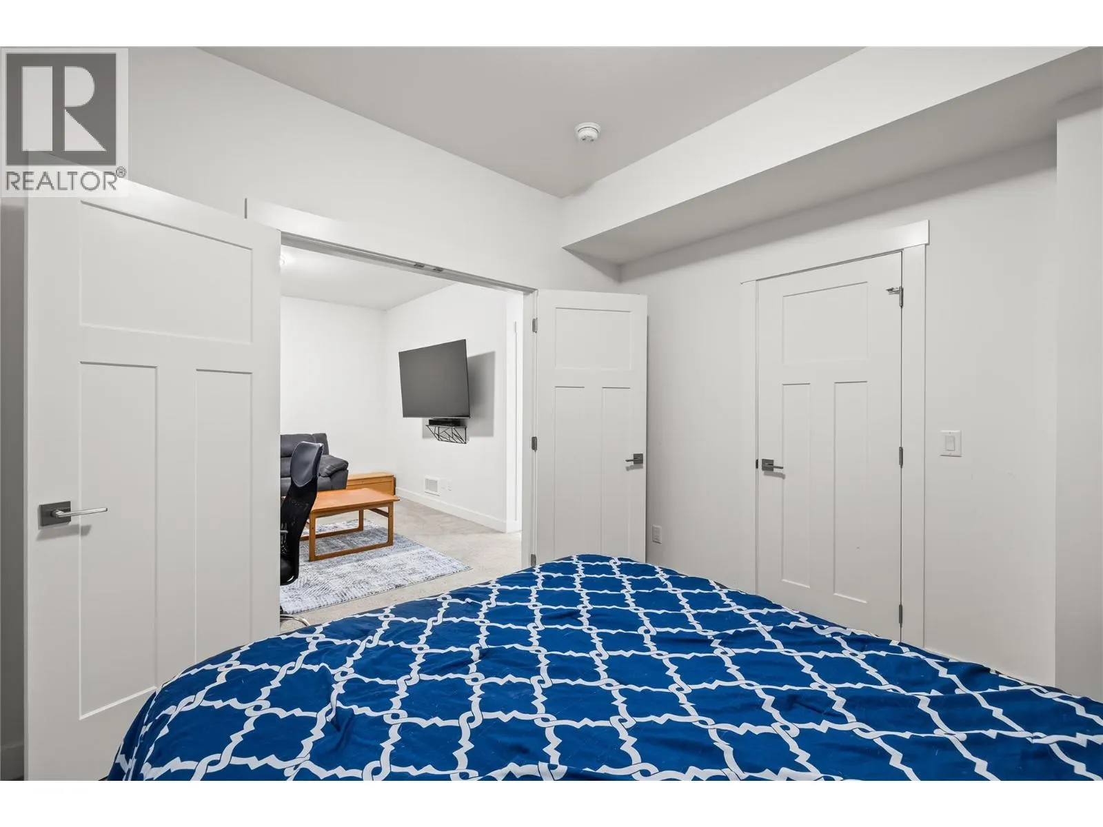 1870 Rosealee Lane Unit# 42