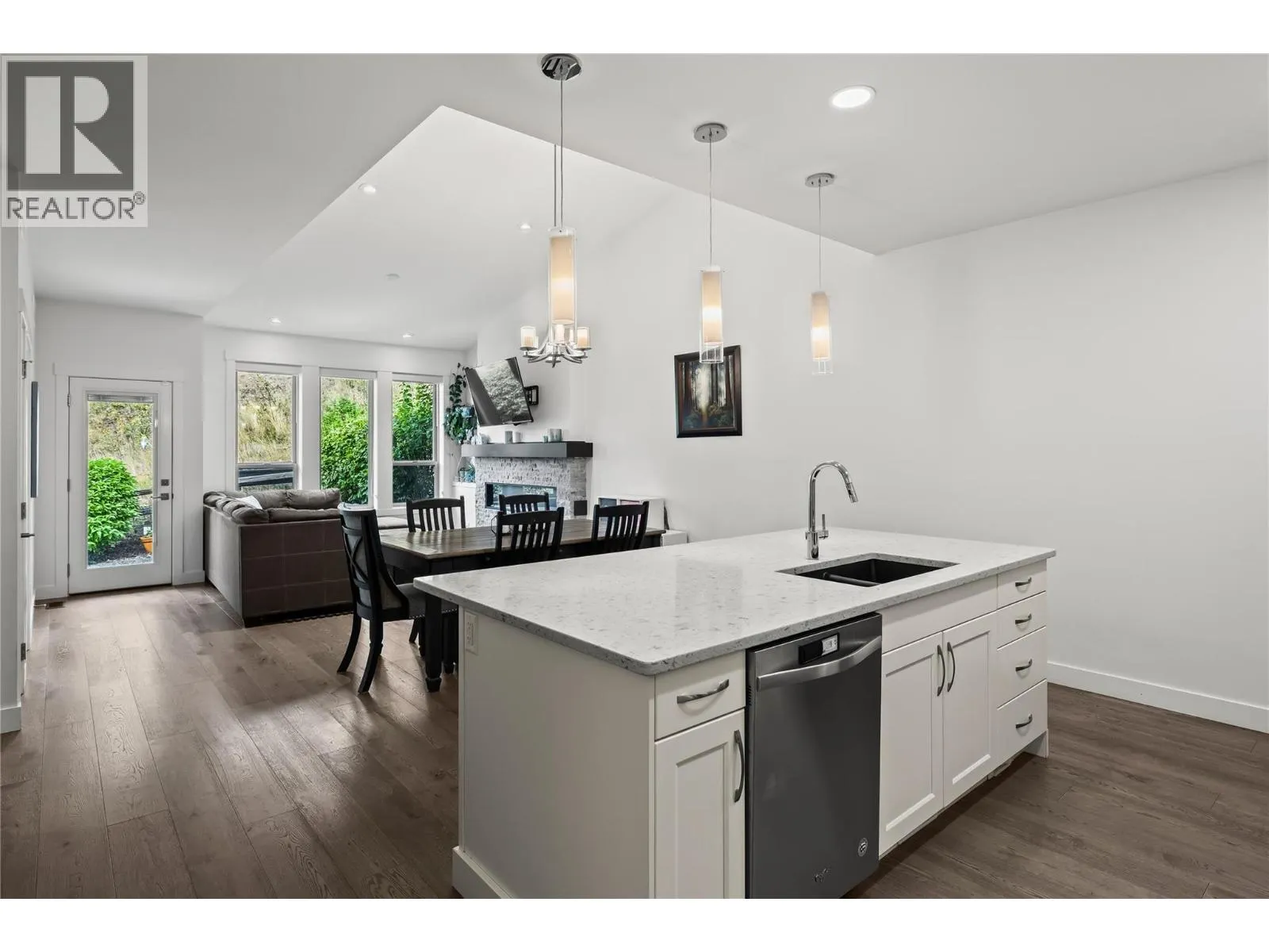 1870 Rosealee Lane Unit# 42