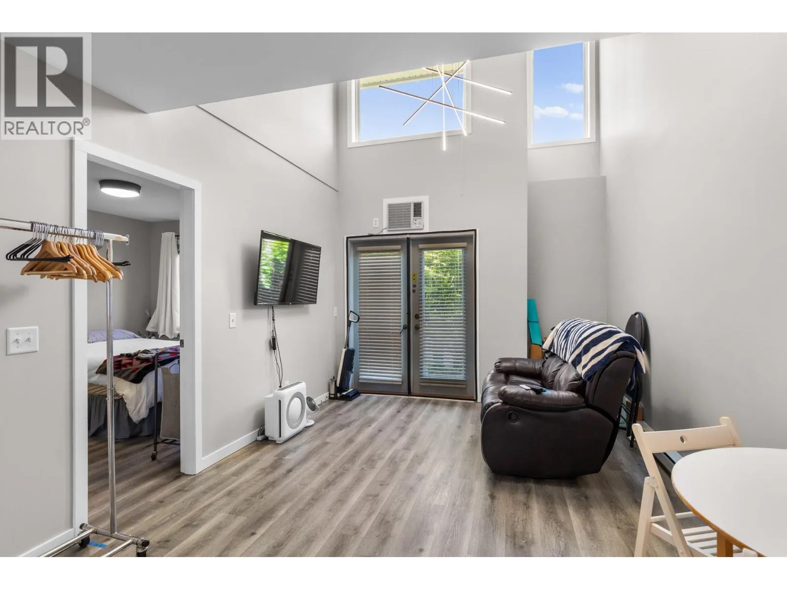 700 Elliot Avenue Unit# 3