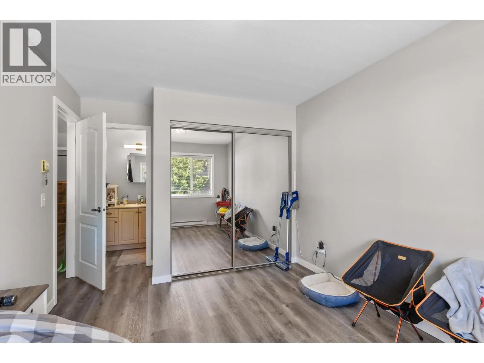 700 Elliot Avenue Unit# 3