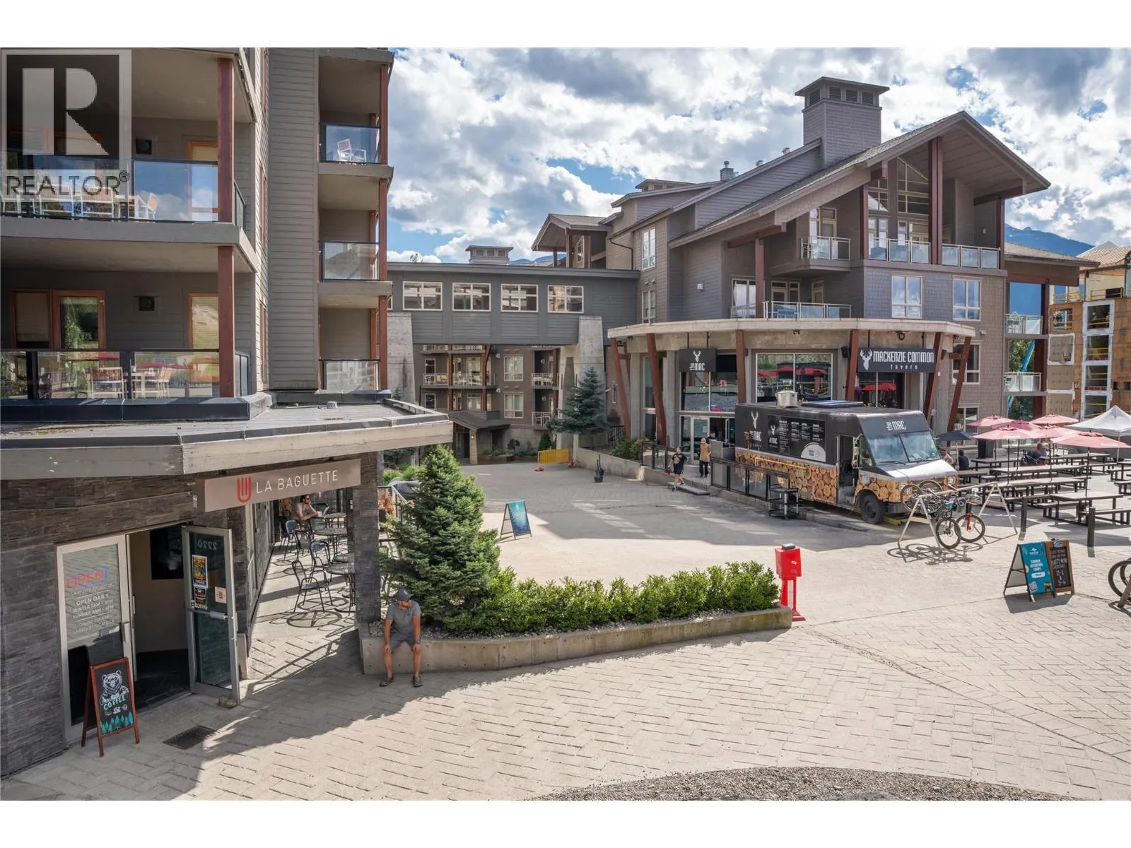 2950 Camozzi Road Unit# 1504