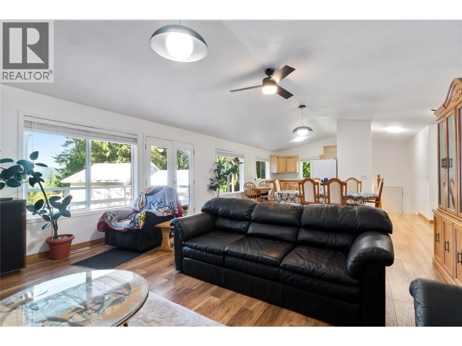 6803 Magna Bay Drive