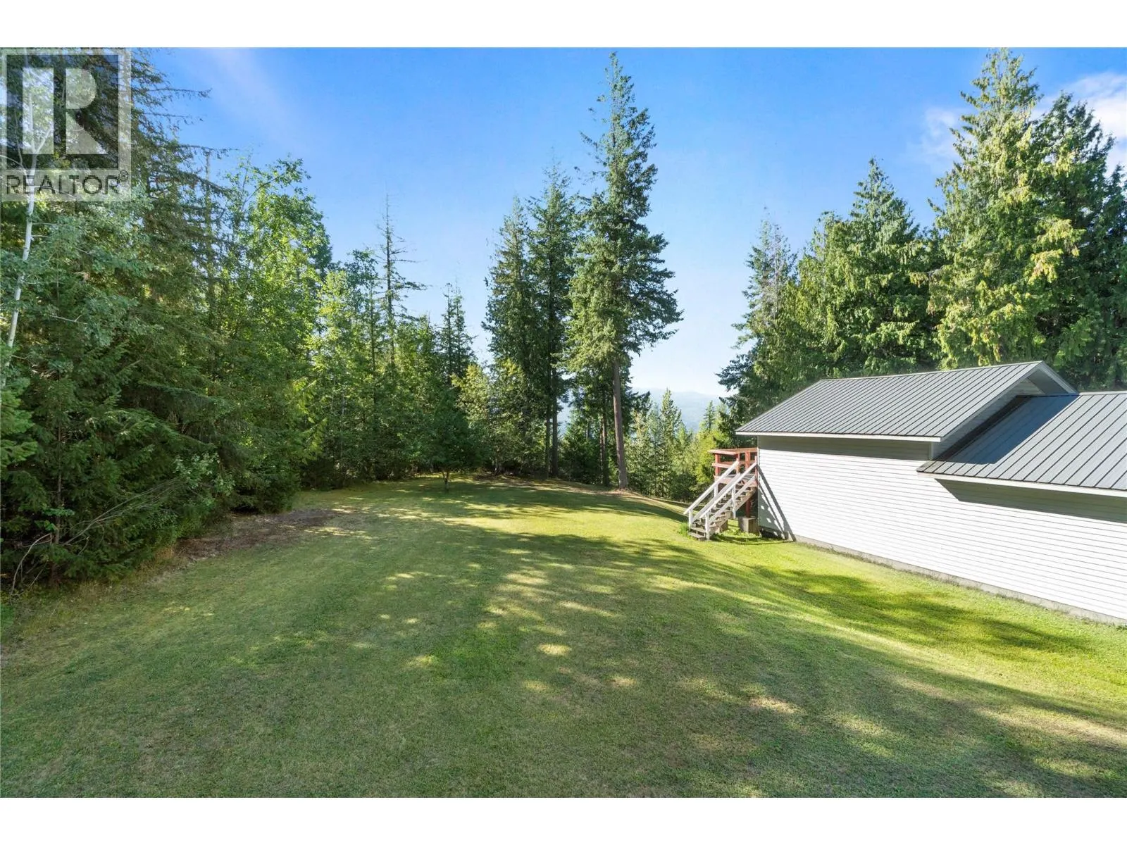 6803 Magna Bay Drive