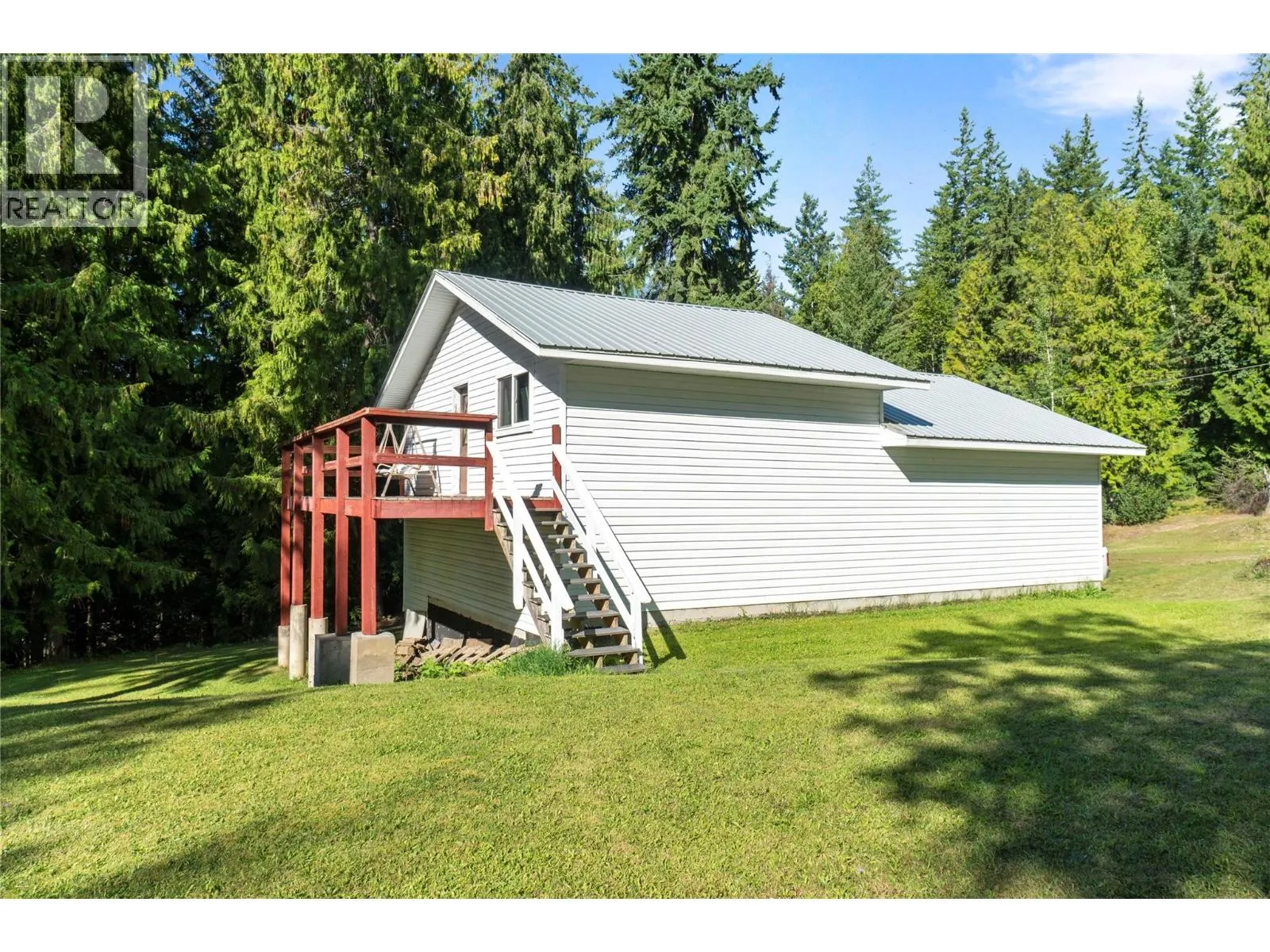 6803 Magna Bay Drive