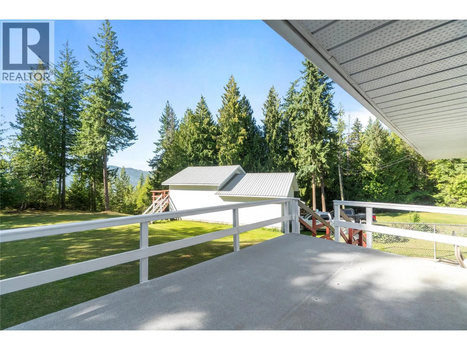 6803 Magna Bay Drive