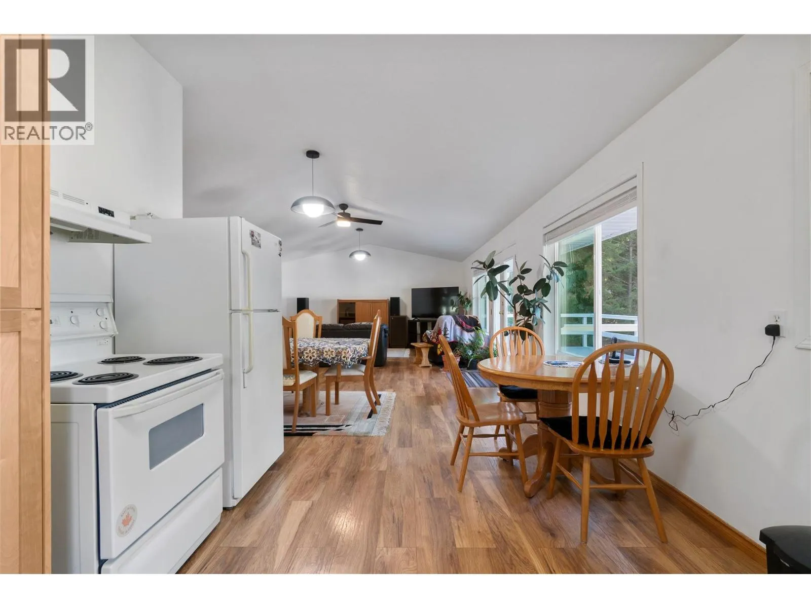 6803 Magna Bay Drive