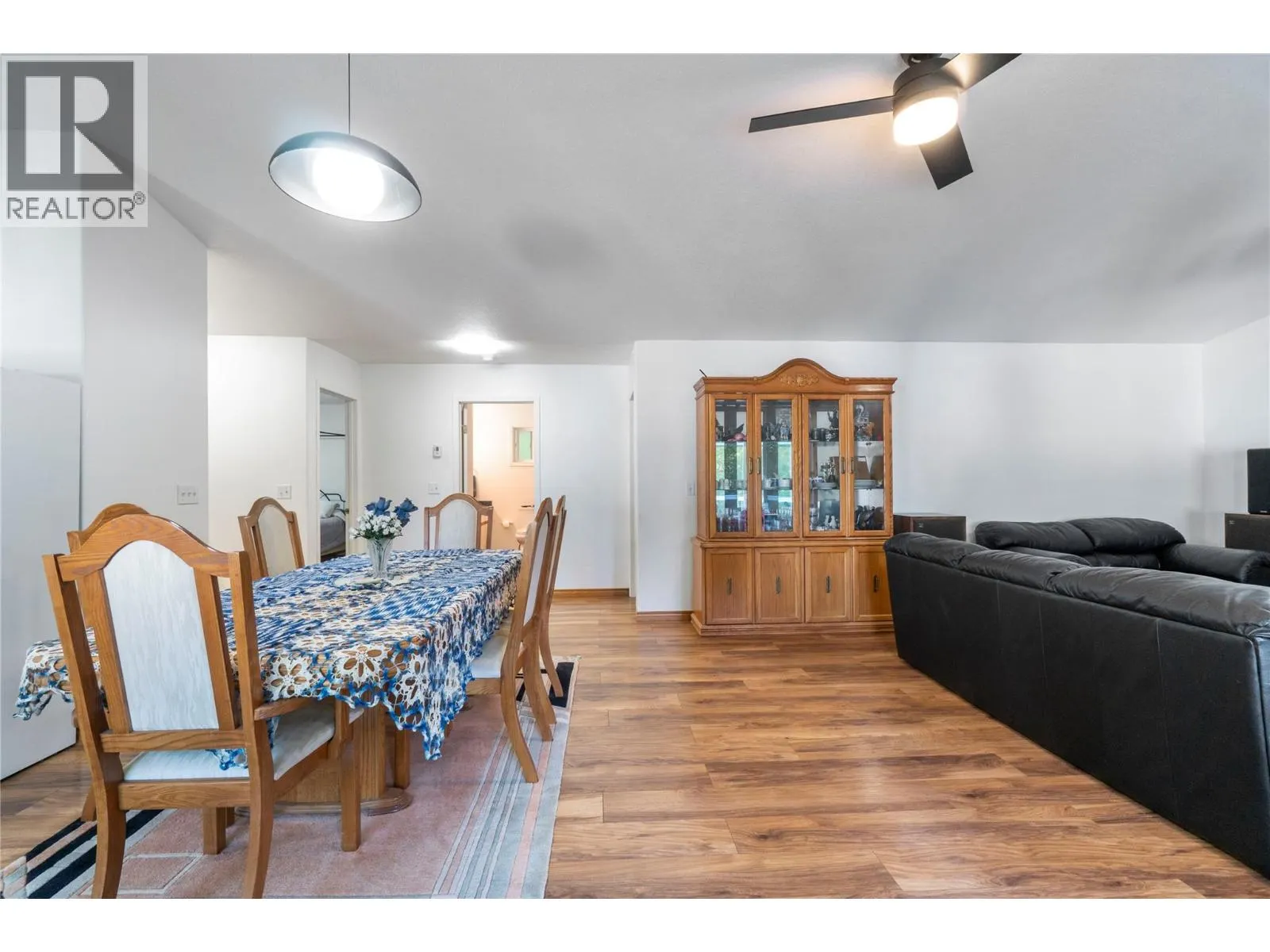 6803 Magna Bay Drive