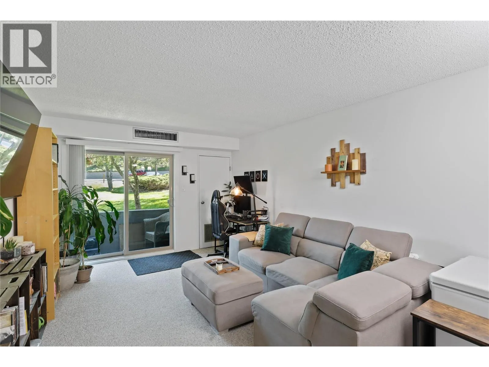 245 Gordonhorn Crescent Unit# 109