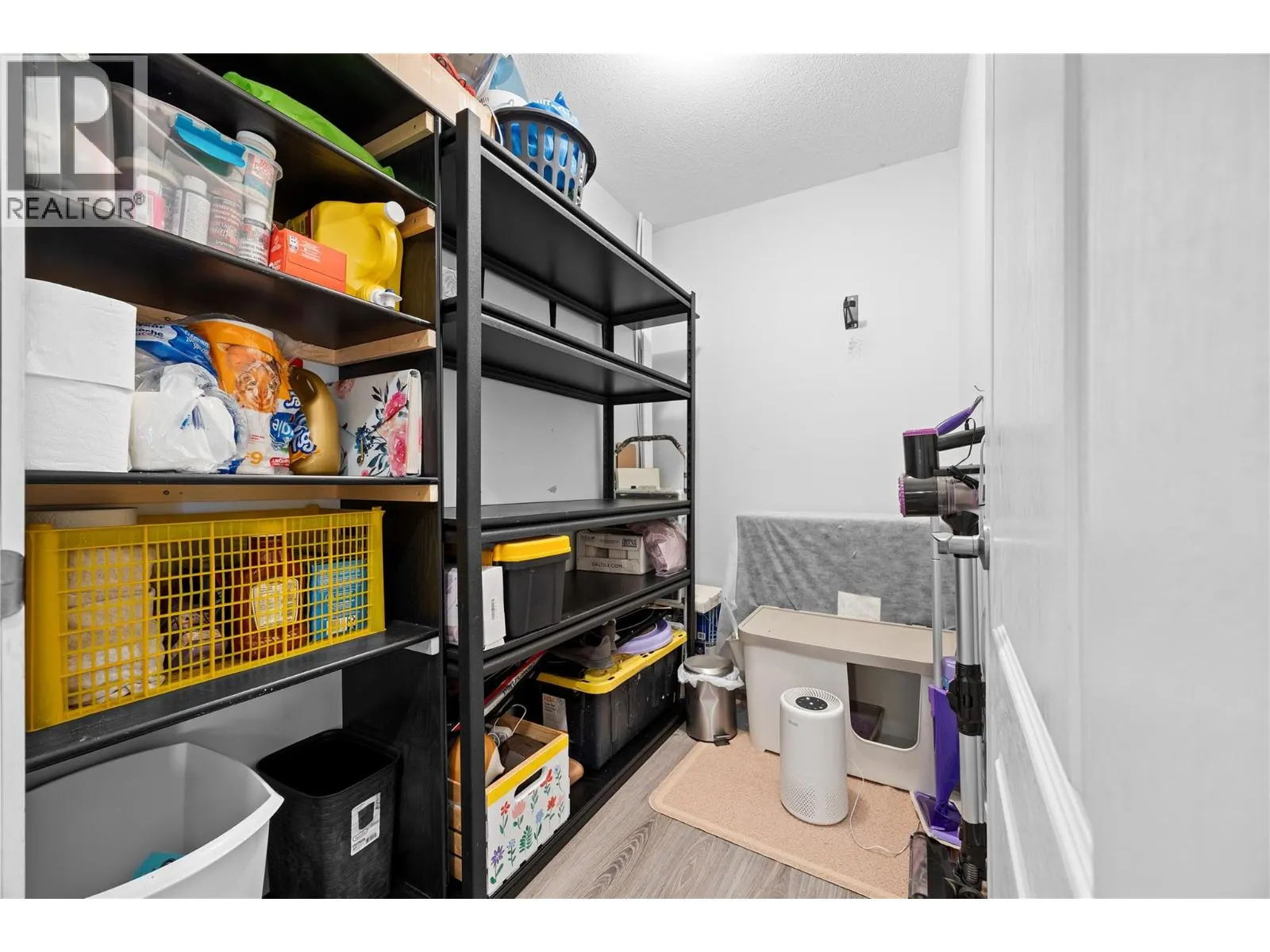 3160 Casorso Road Unit# 412