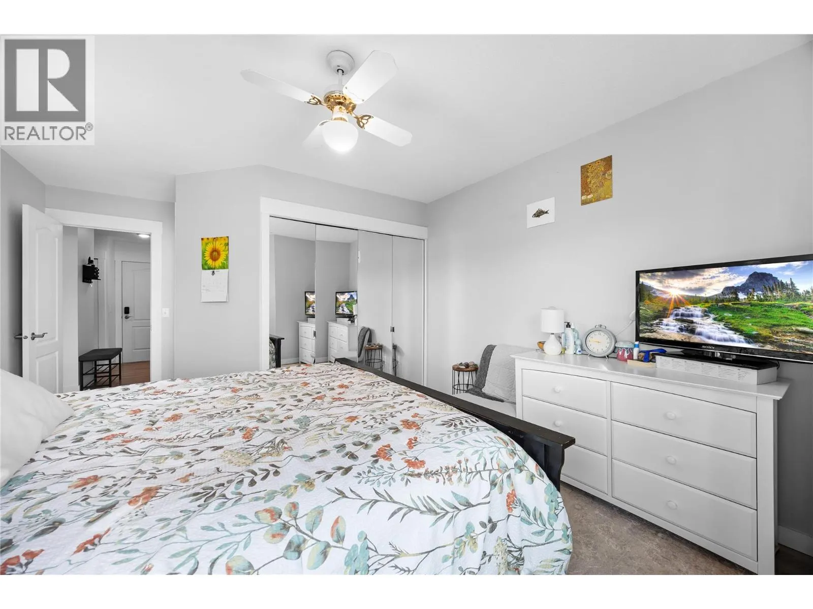 3160 Casorso Road Unit# 412