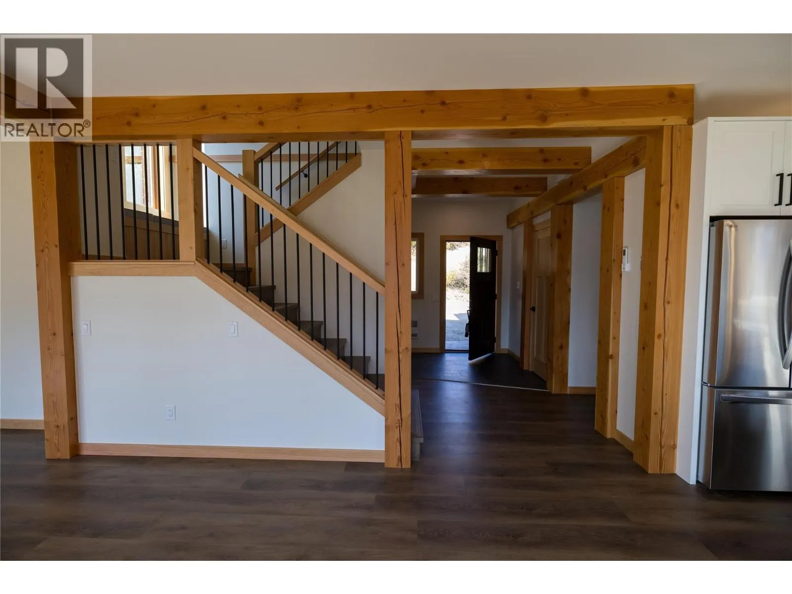 145 Lakeview Drive