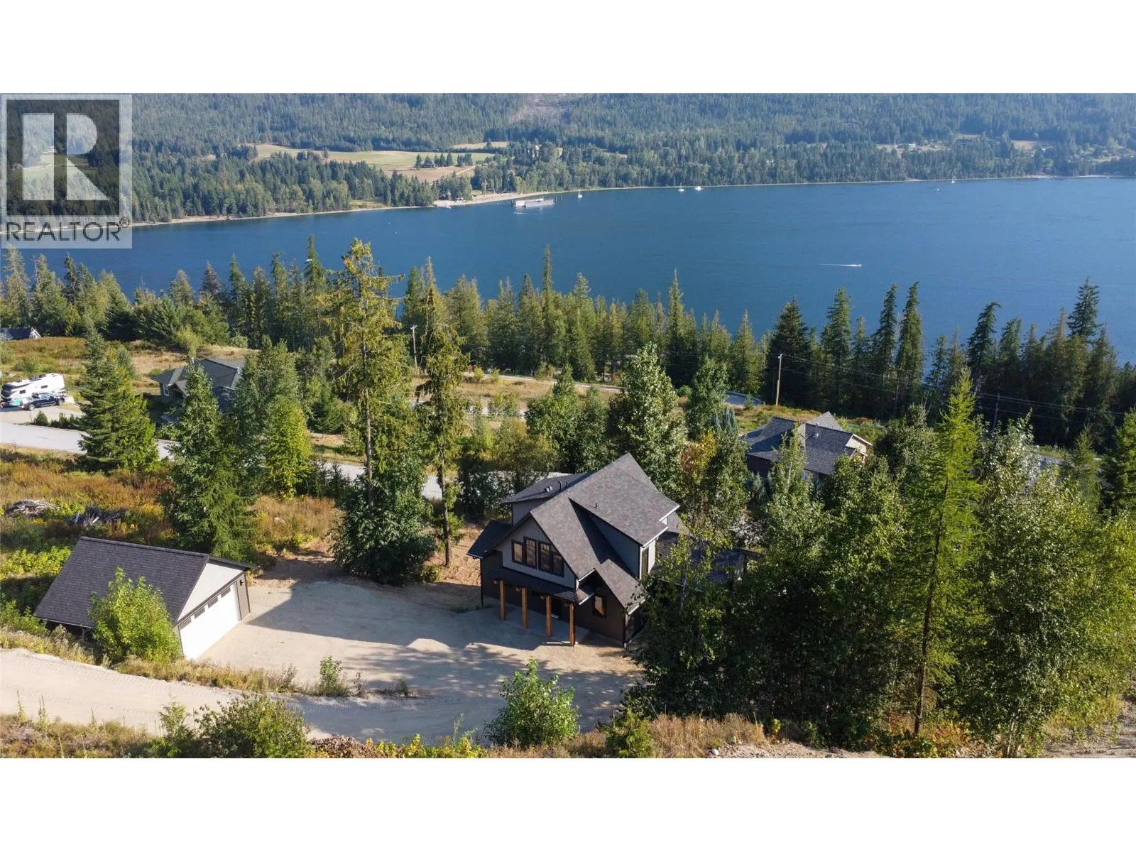 145 Lakeview Drive