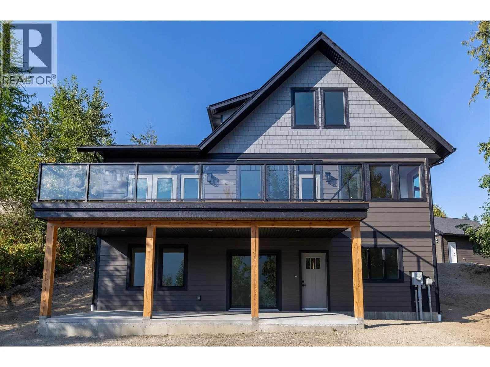 145 Lakeview Drive