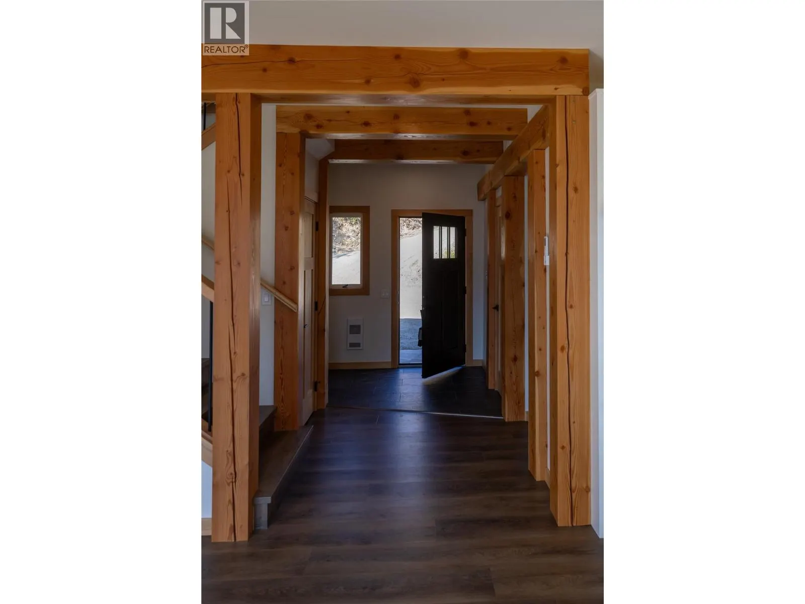 145 Lakeview Drive
