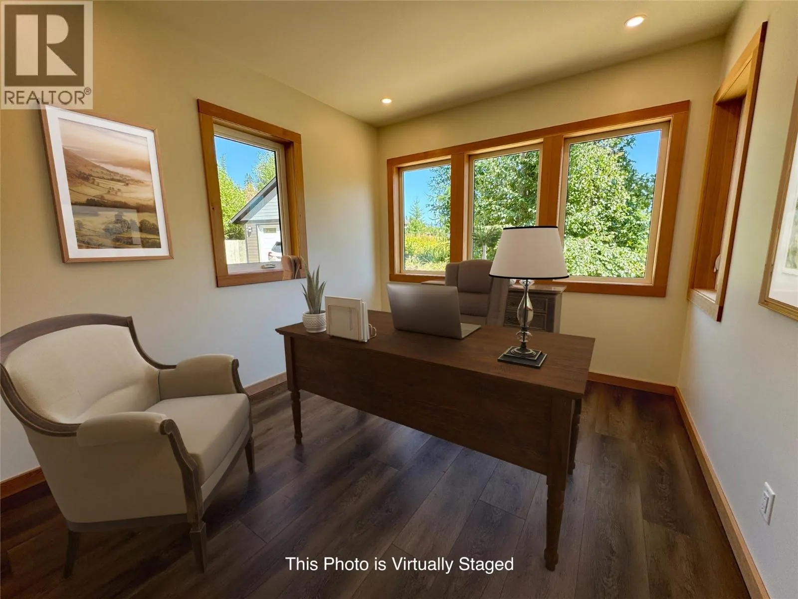 145 Lakeview Drive