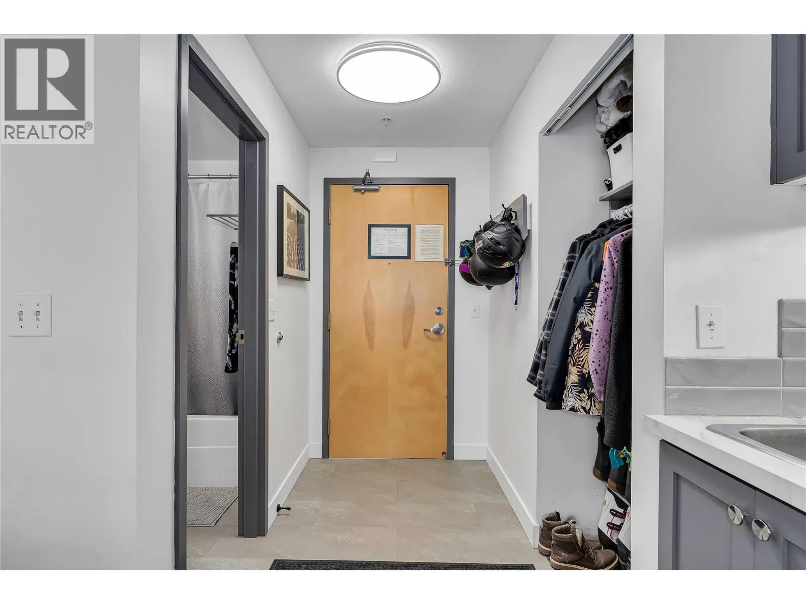 5340 Big White Road Unit# 209