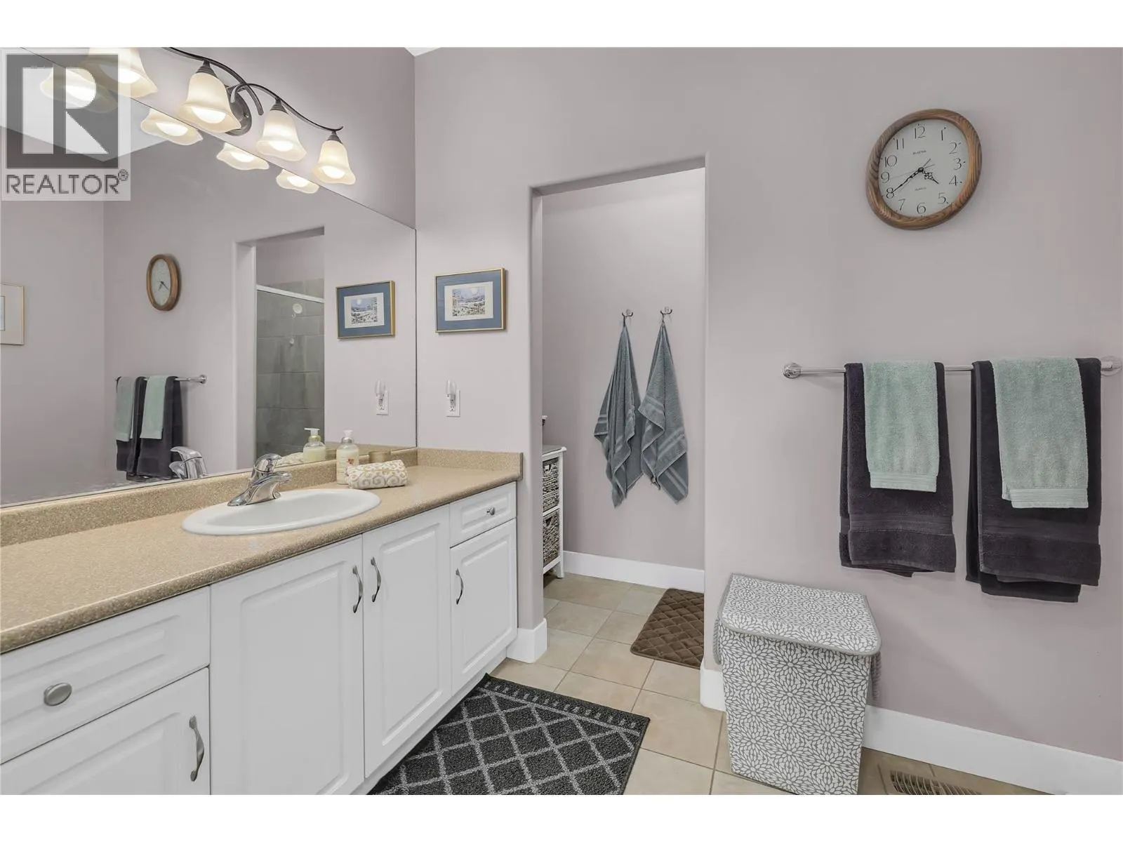 3863 Sonoma Pines Drive