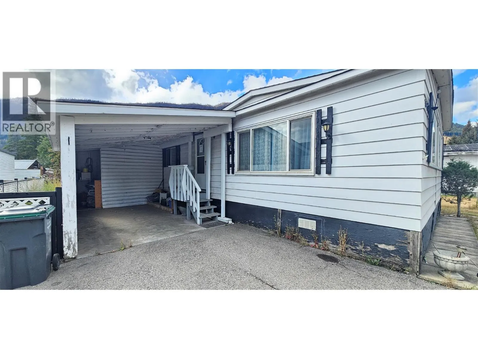 395 Red Cedar Crescent