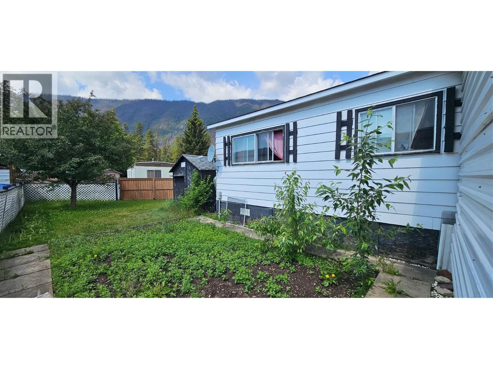 395 Red Cedar Crescent
