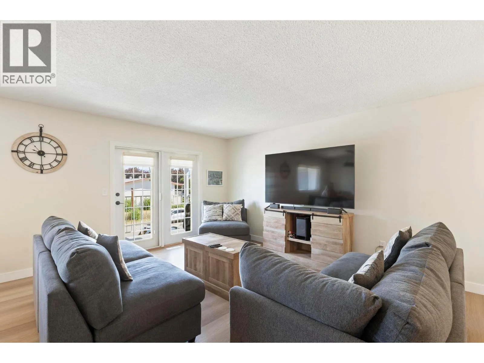 565 Chepesuik Court