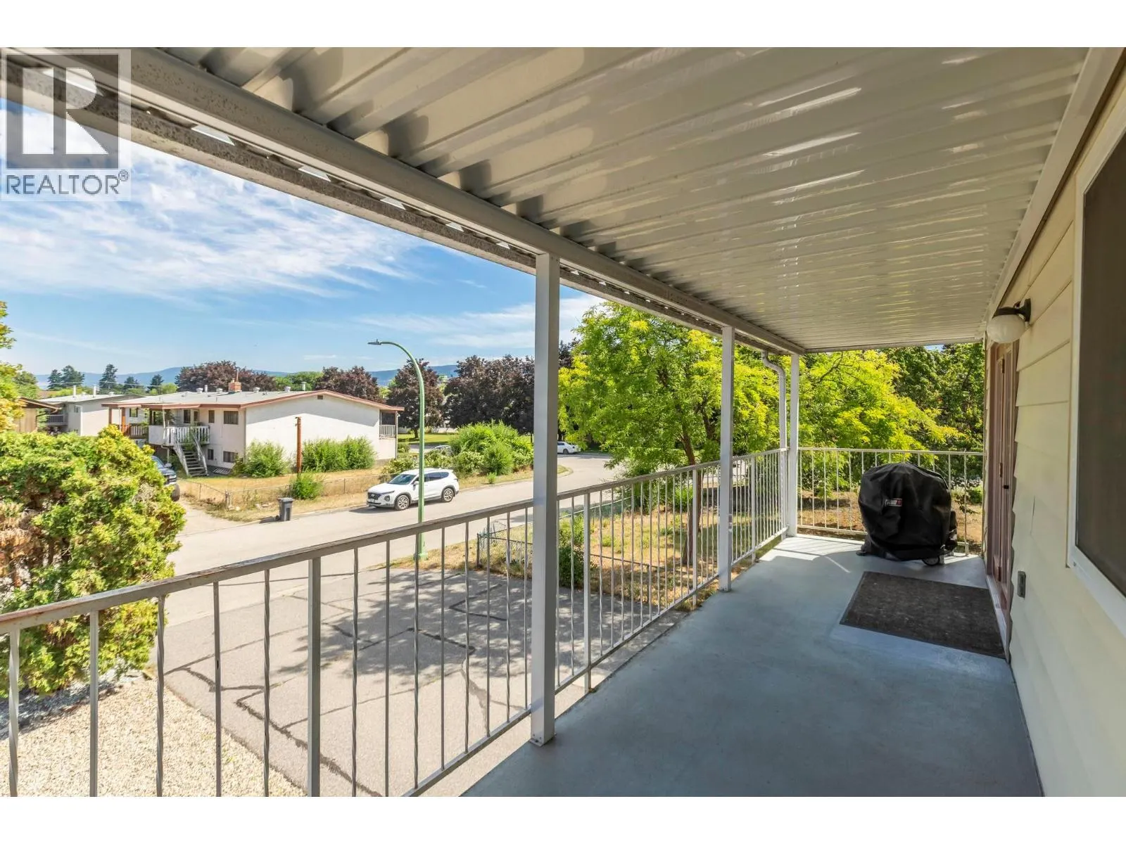 565 Chepesuik Court