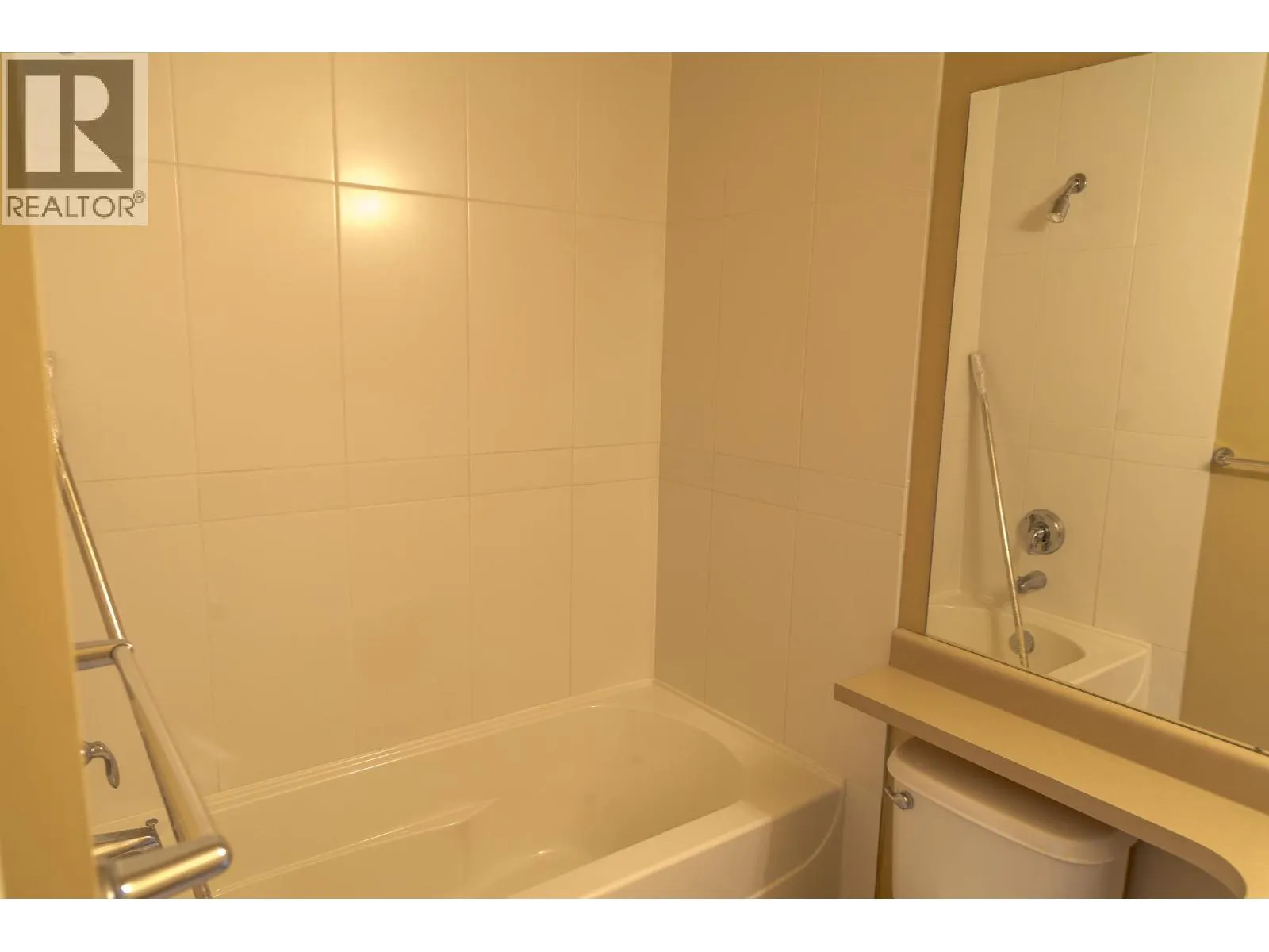 1099 Sunset Drive Unit# 438