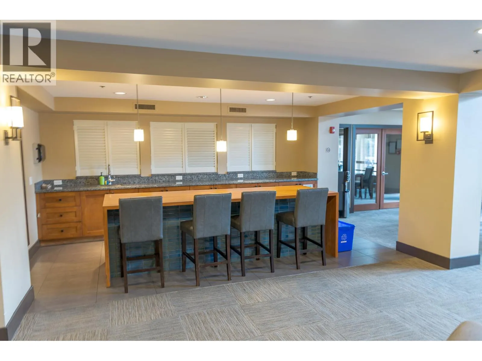1099 Sunset Drive Unit# 438