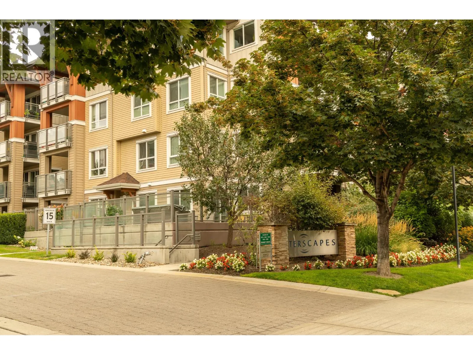 1099 Sunset Drive Unit# 438