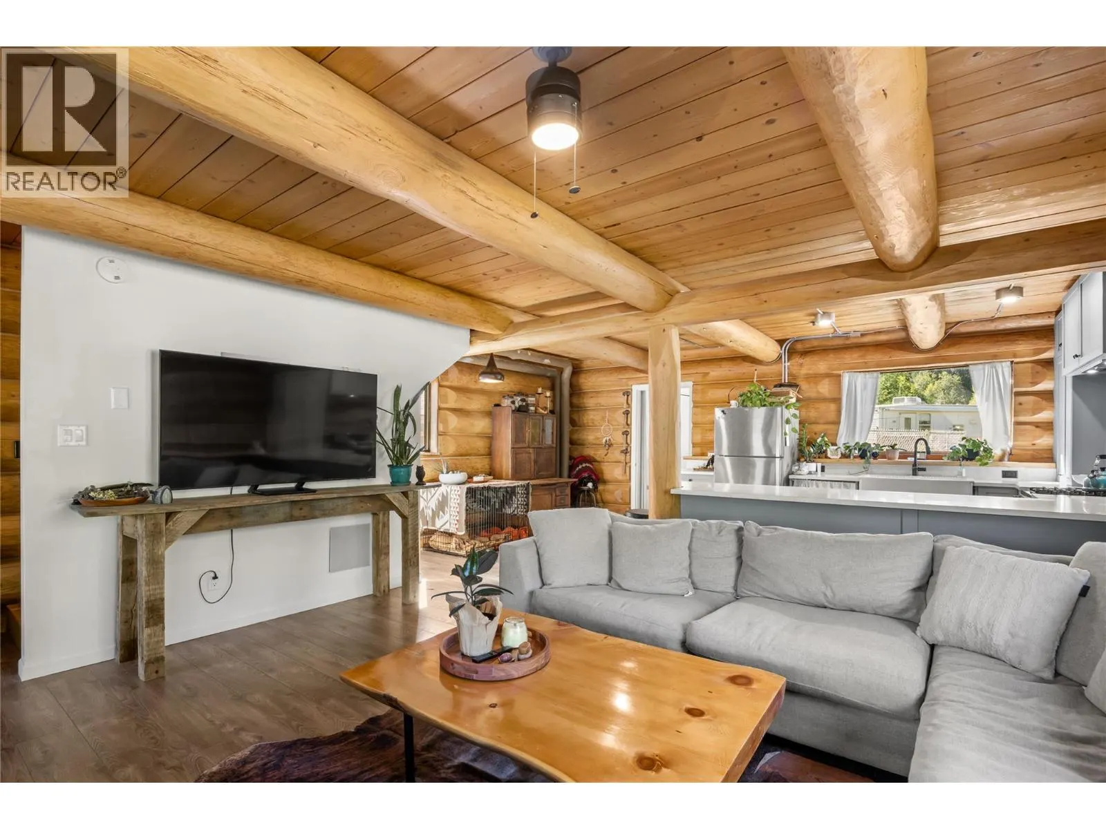 802 Grand Oro Road