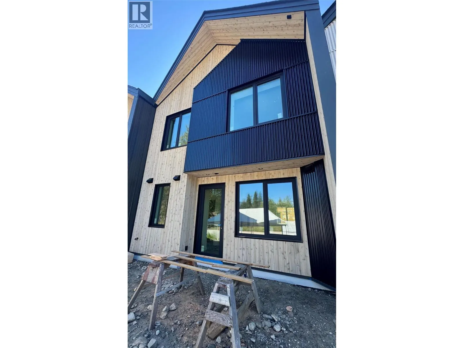 1048 William's Gate Lane