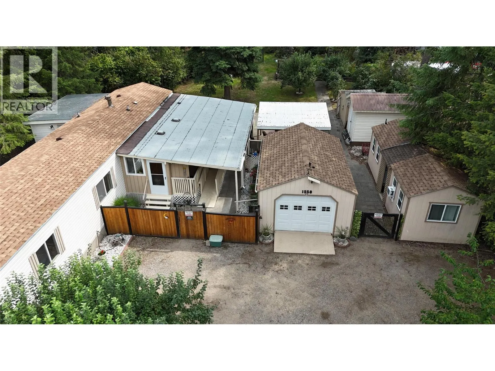 1558 Thompson Road