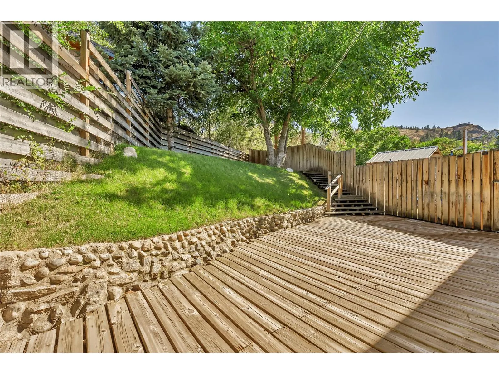 8299 Prairie Valley Road