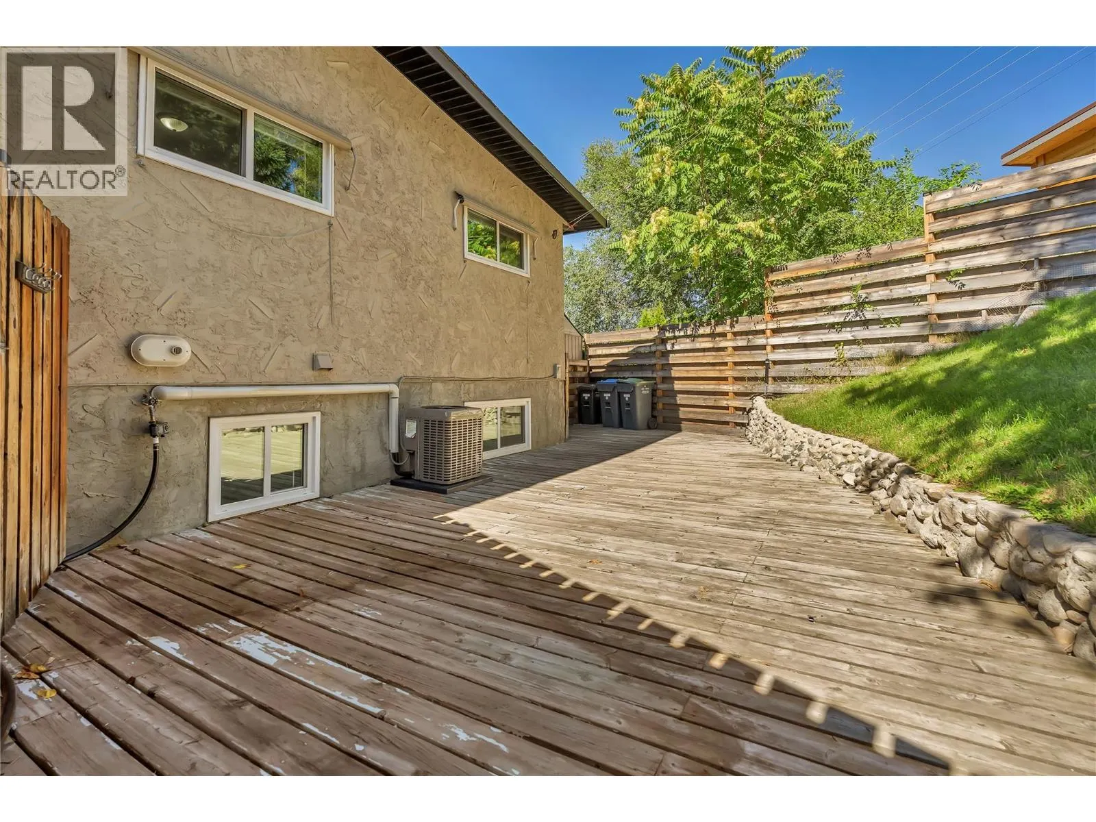 8299 Prairie Valley Road