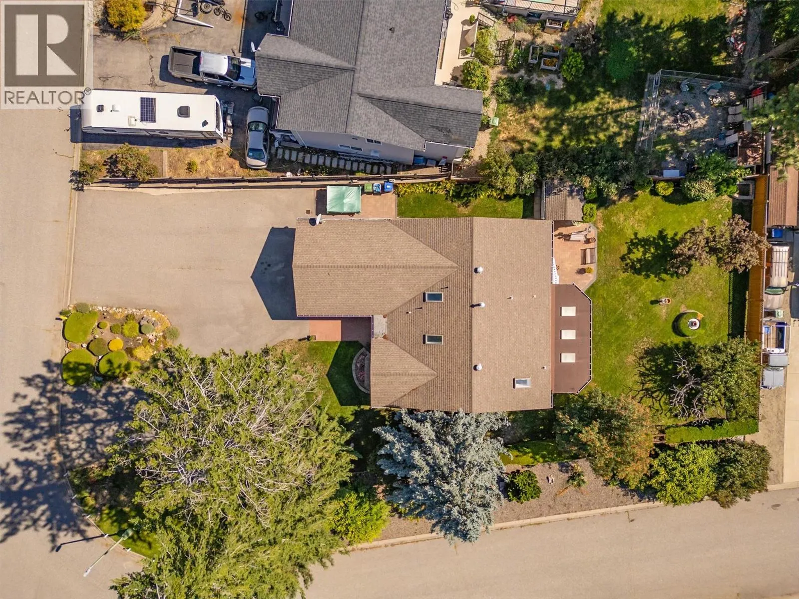 2952 Sandberg Road