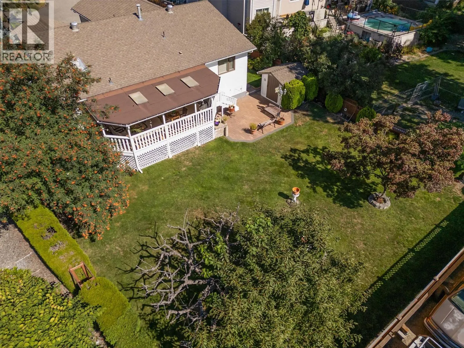 2952 Sandberg Road