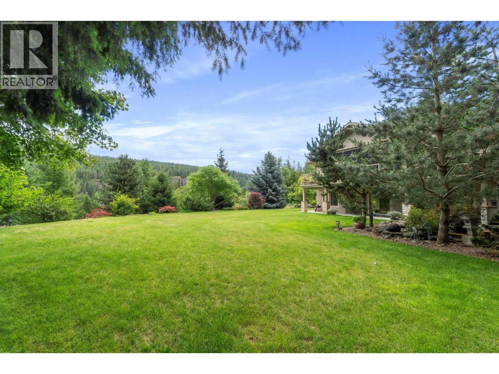 2777 Mountview Drive