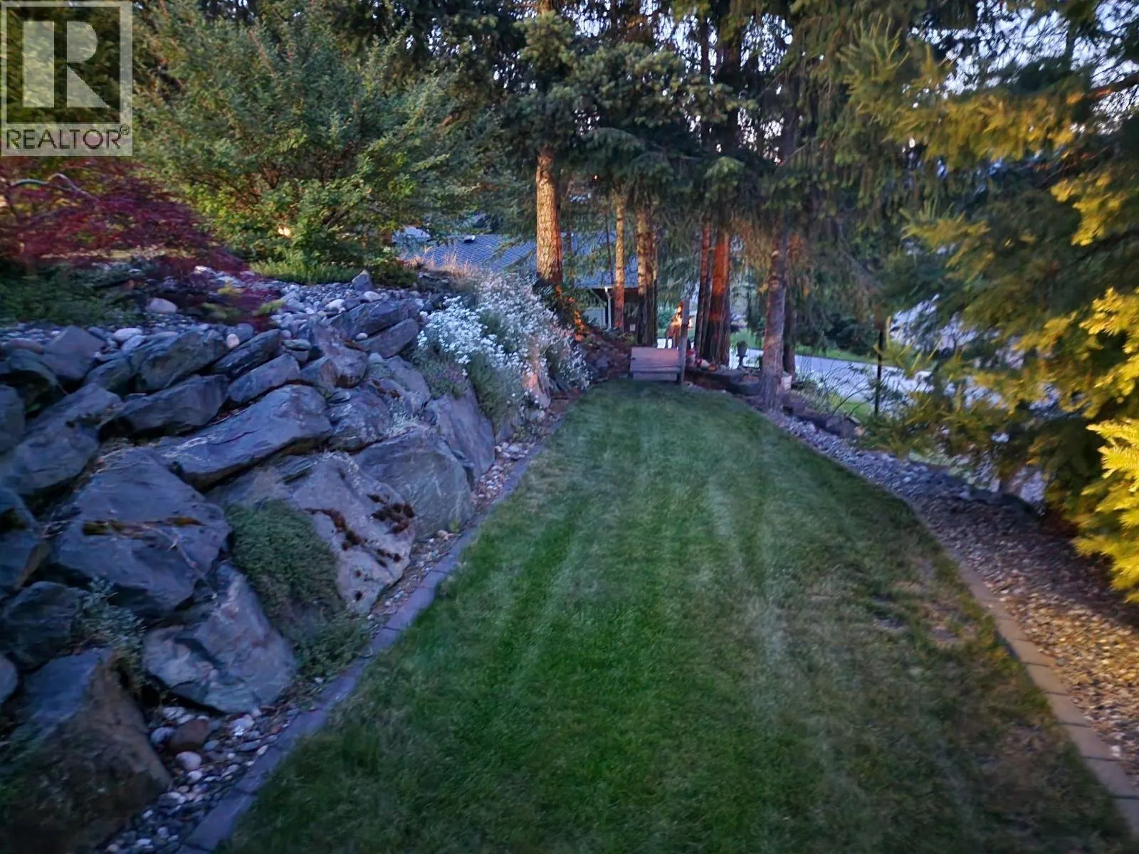 2777 Mountview Drive